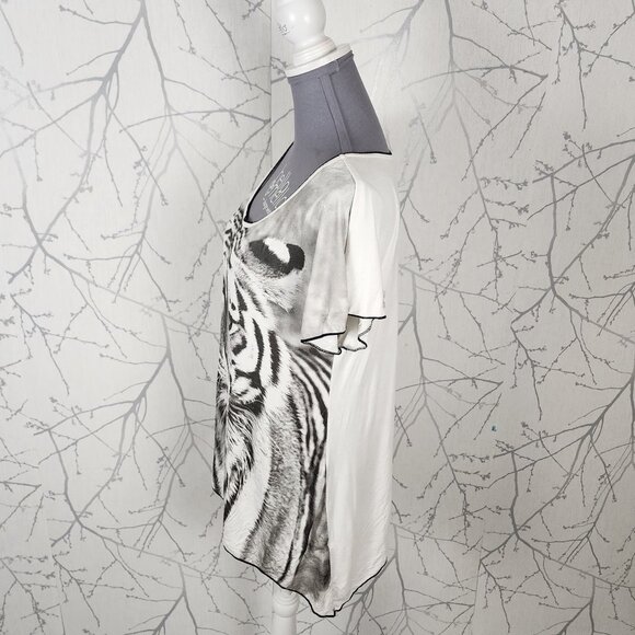 Vanilla Sugar Tiger Face Print Stretch Jersey Scoop Neck Tee - Picture 2 of 5